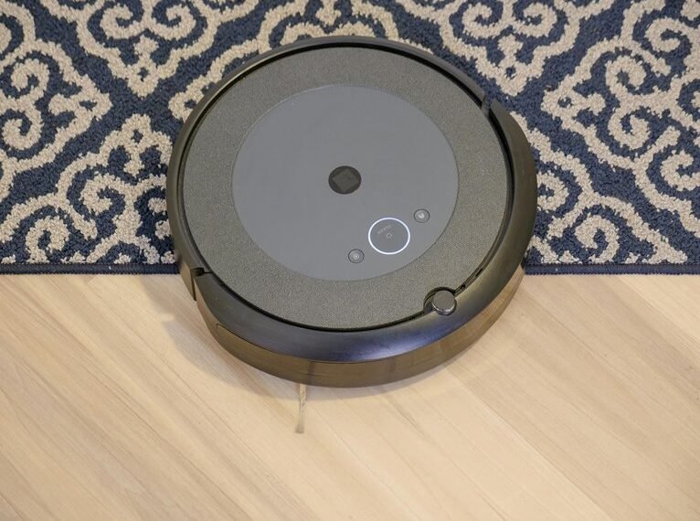 connected living revolutionized 2025